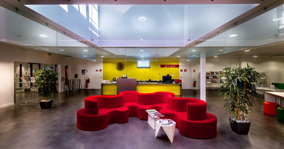 accueil-plagencement-min Menuiserie Accueil et salle de détente - PL Agencement