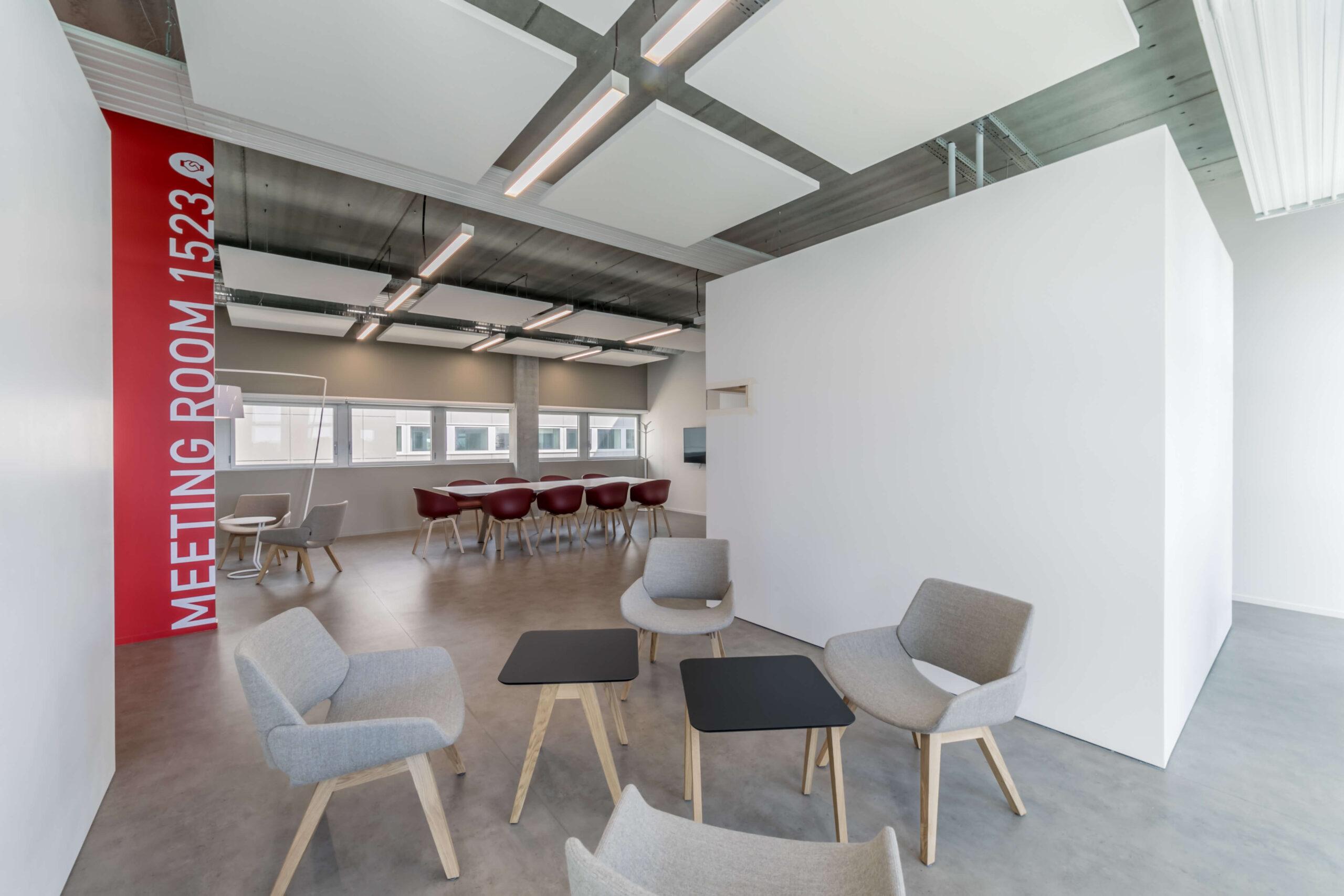 agencement-bordeaux-salle-de-réunion Agencement à Bordeaux de la salle de réunion de l'école de commerce